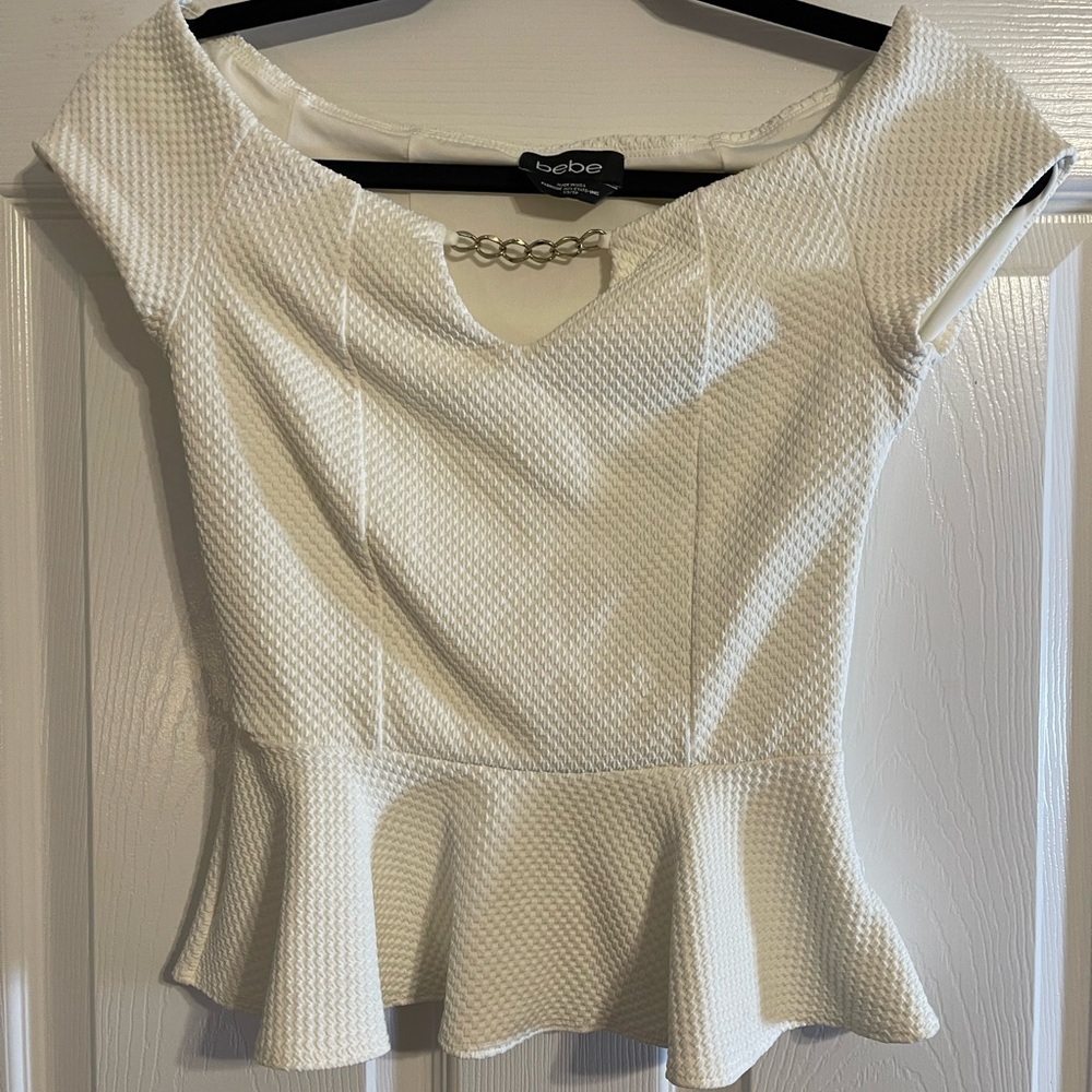Like NEW perfect condition XS Bebe blouse top
